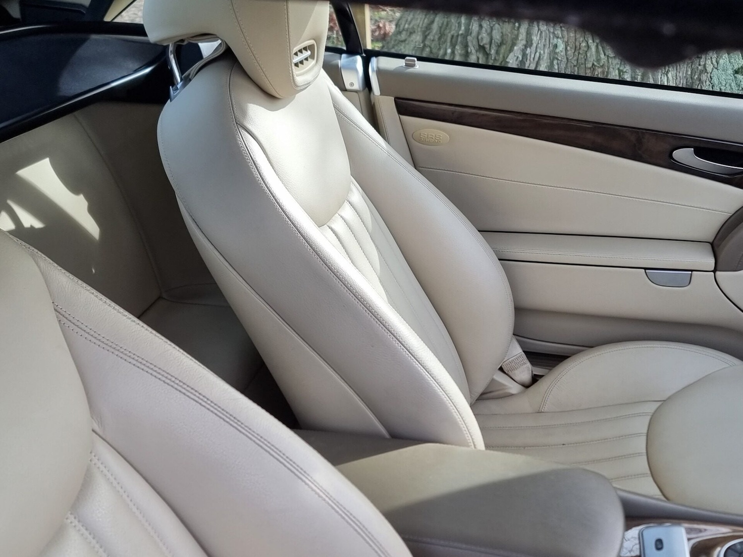 Used Mercedes-Benz SL 2010 for sale - 77579674: Photo 19