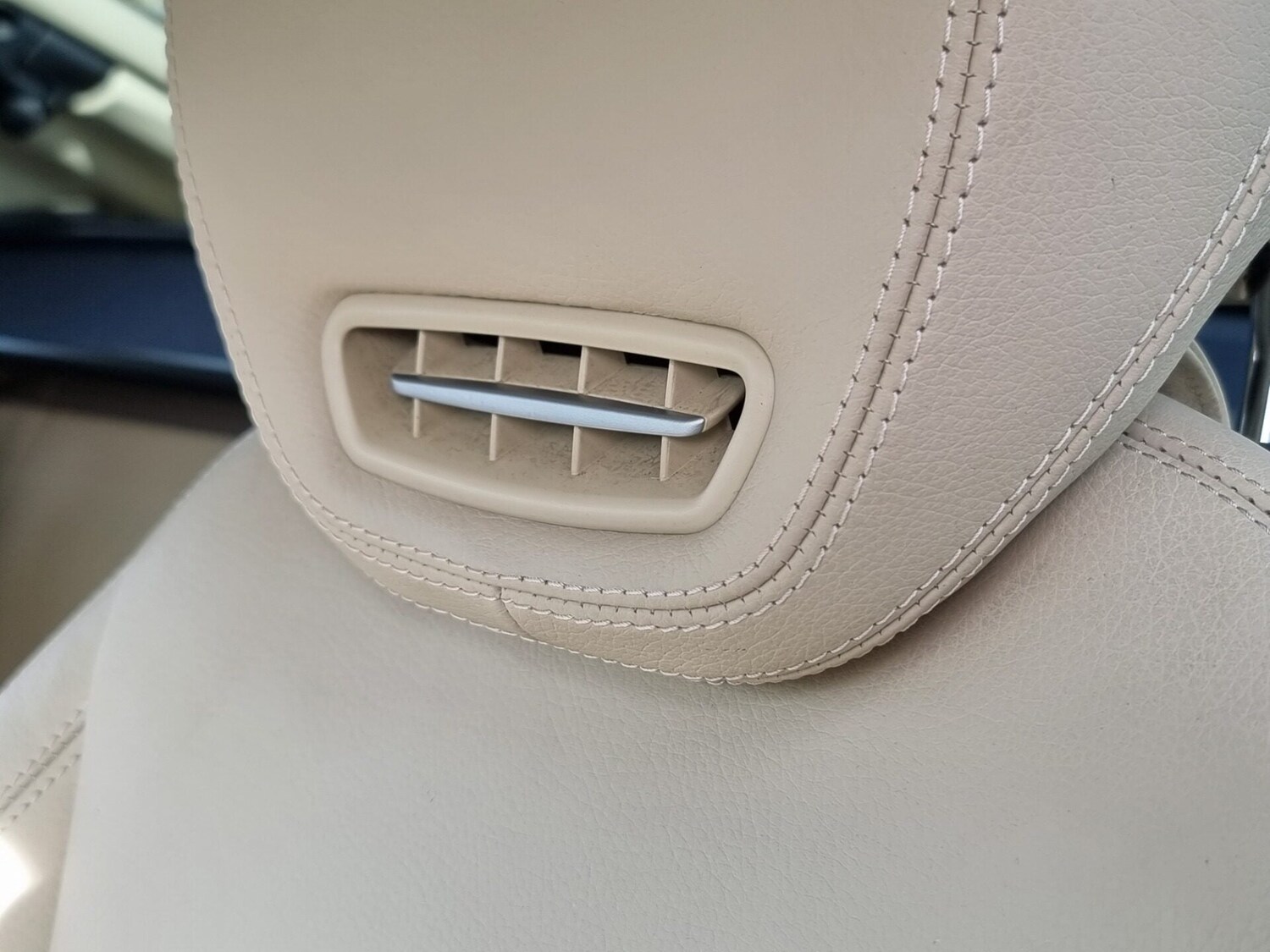 Used Mercedes-Benz SL 2010 for sale - 77579674: Photo 34