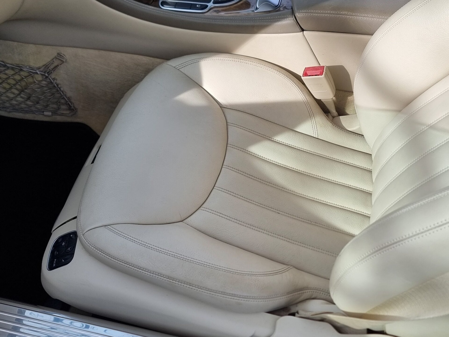 Used Mercedes-Benz SL 2010 for sale - 77579674: Photo 36