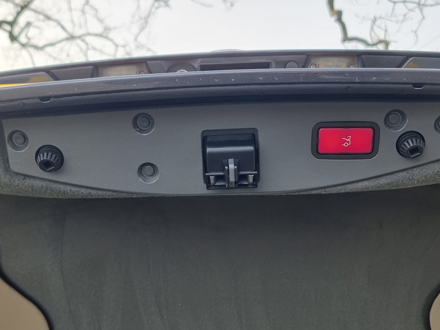 Used Mercedes-Benz SL 2010 for sale - 77579674: Photo 43