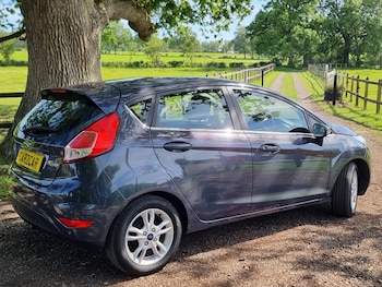 Used Ford Fiesta 2016 for sale - 78673727: Photo