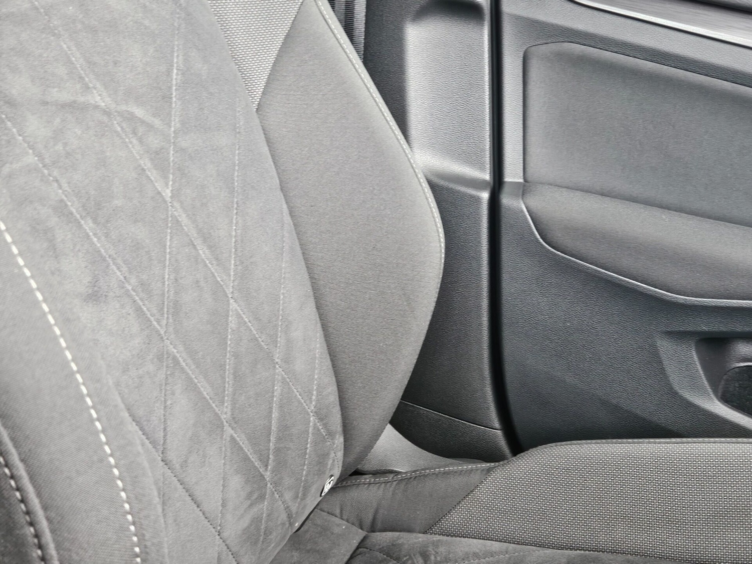 Used Volkswagen Golf 2023 for sale - 75987366: Photo 21