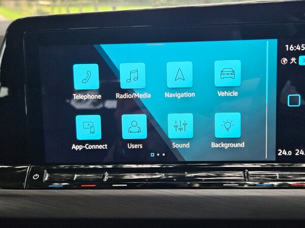 Used Volkswagen Golf 2023 for sale - 75987366: Photo 27