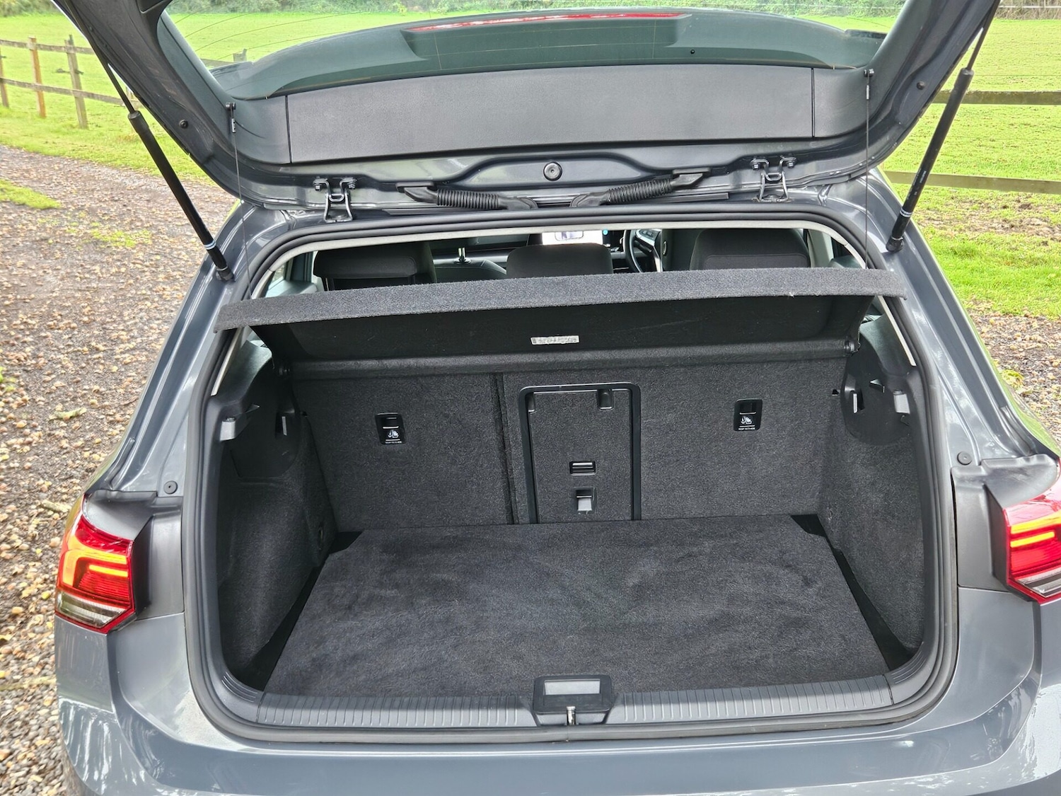 Used Volkswagen Golf 2023 for sale - 75987366: Photo 37