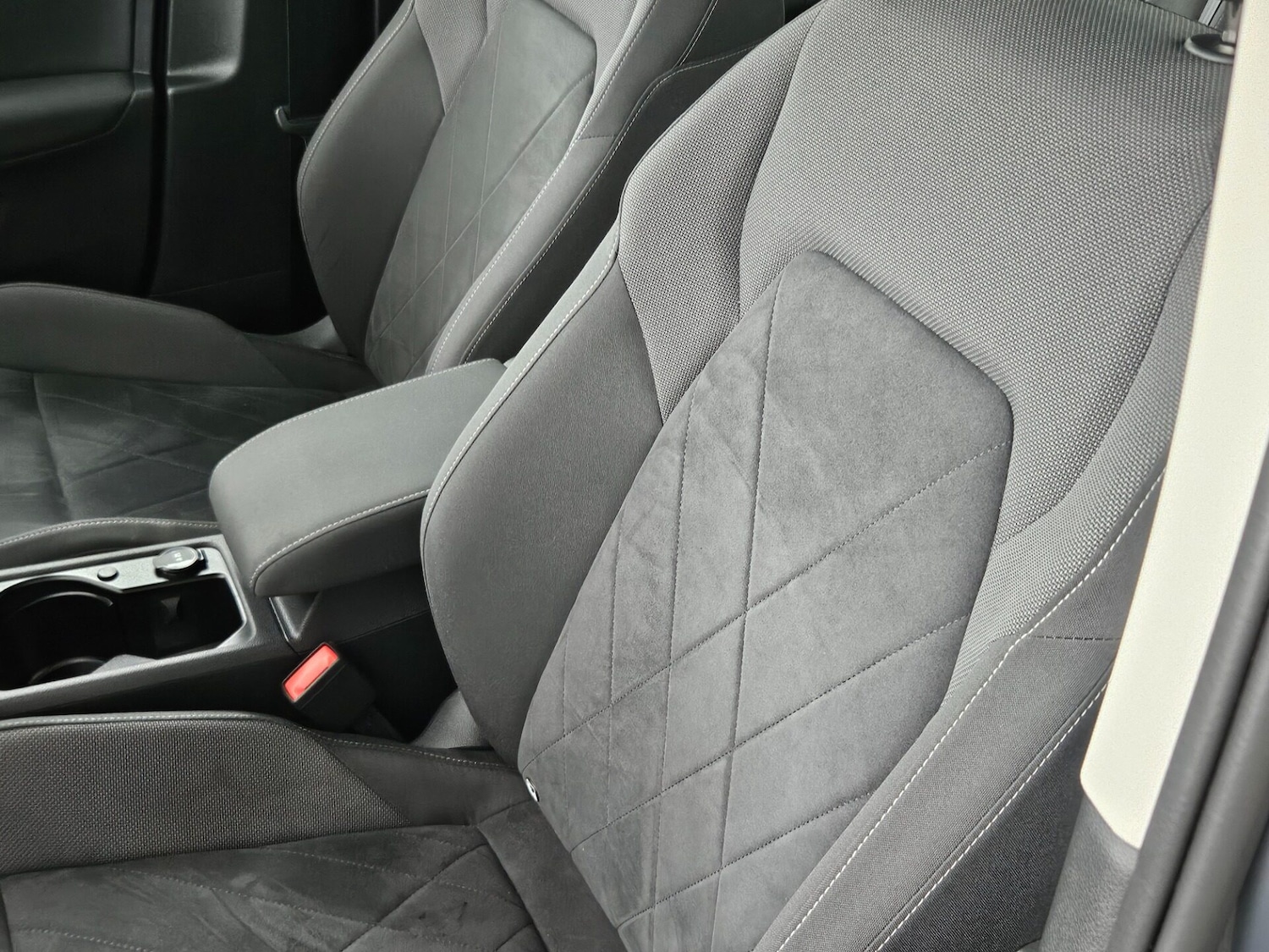 Used Volkswagen Golf 2023 for sale - 75987366: Photo 44