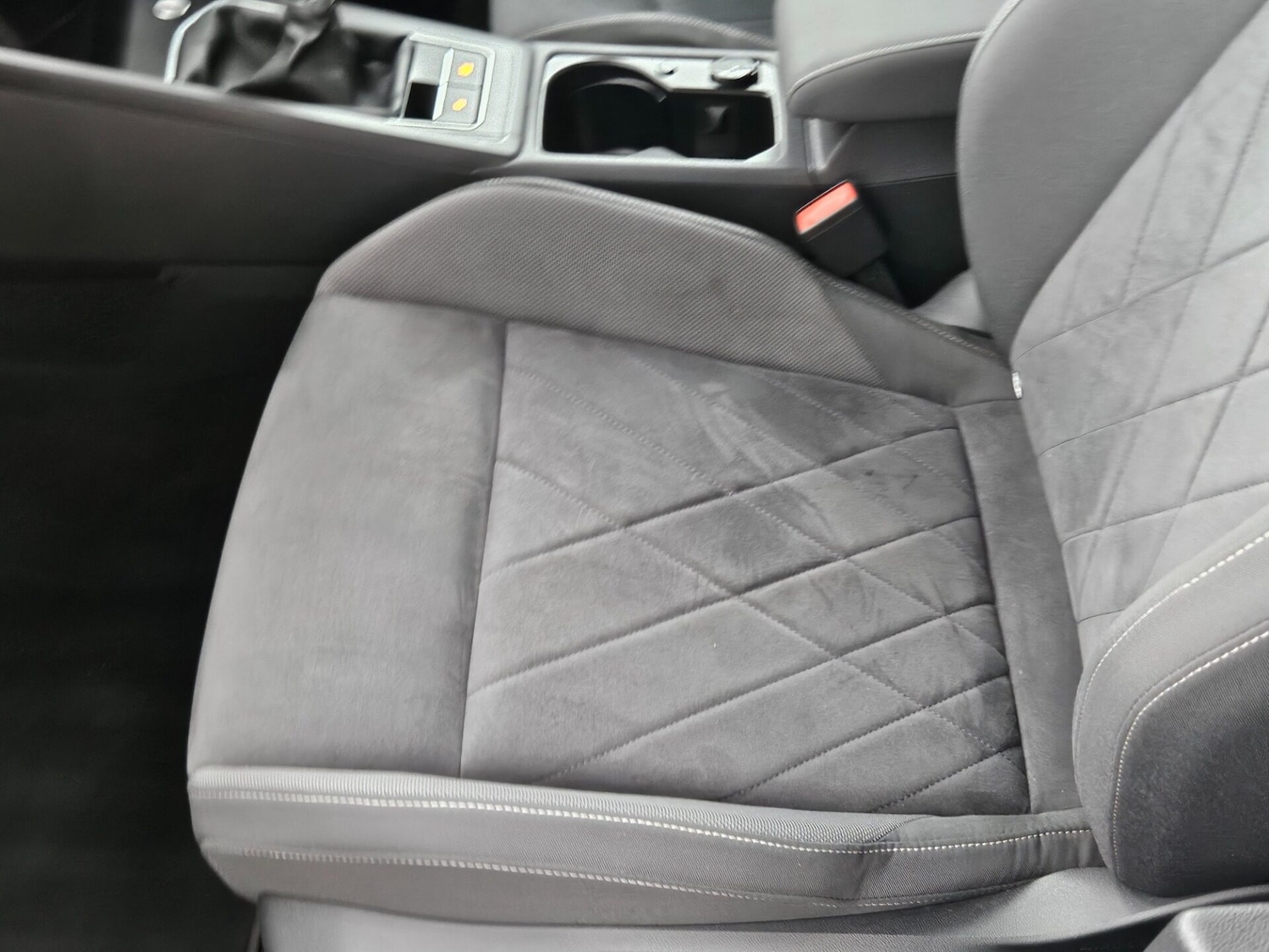 Used Volkswagen Golf 2023 for sale - 75987366: Photo 45