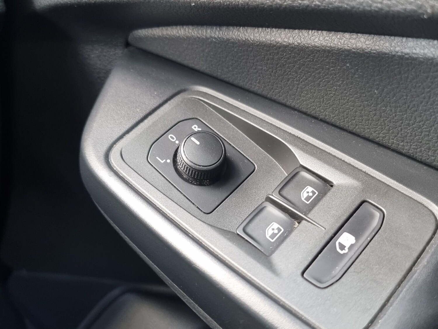 Used Volkswagen Caddy Maxi 2021 for sale - 77890766: Photo 31