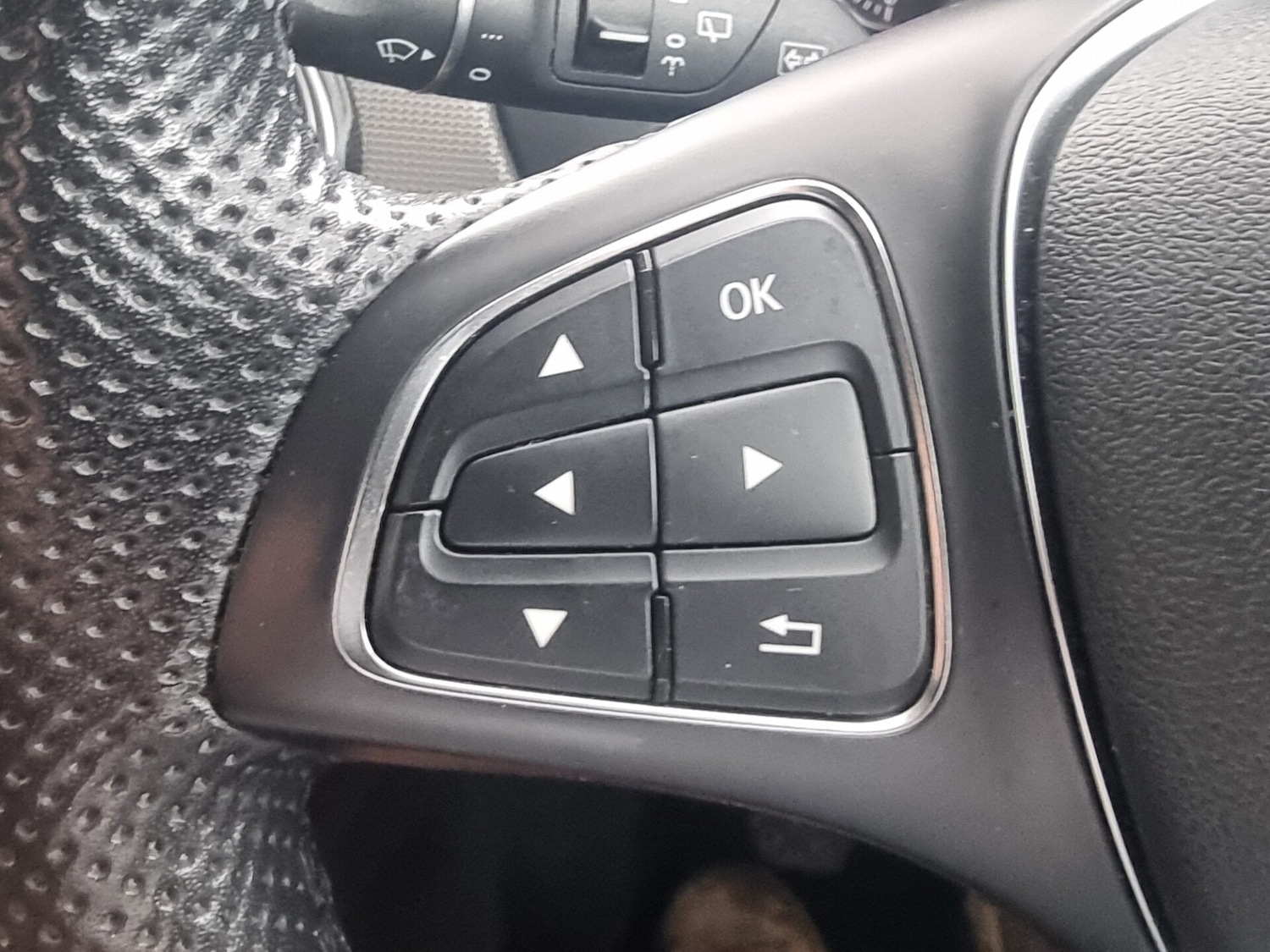 Used Mercedes-Benz GLA 2018 for sale - 76778174: Photo 42