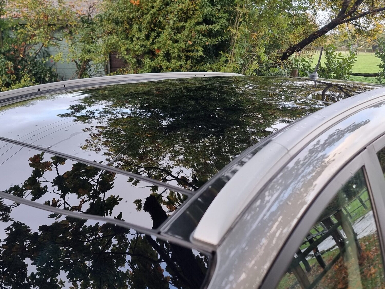 Used Kia Carens 2015 for sale - 76324059: Photo 15