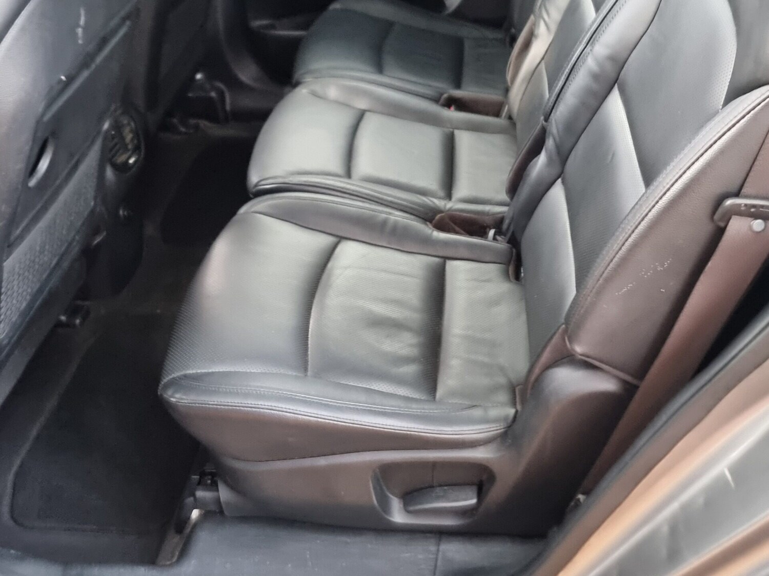 Used Kia Carens 2015 for sale - 76324059: Photo 33