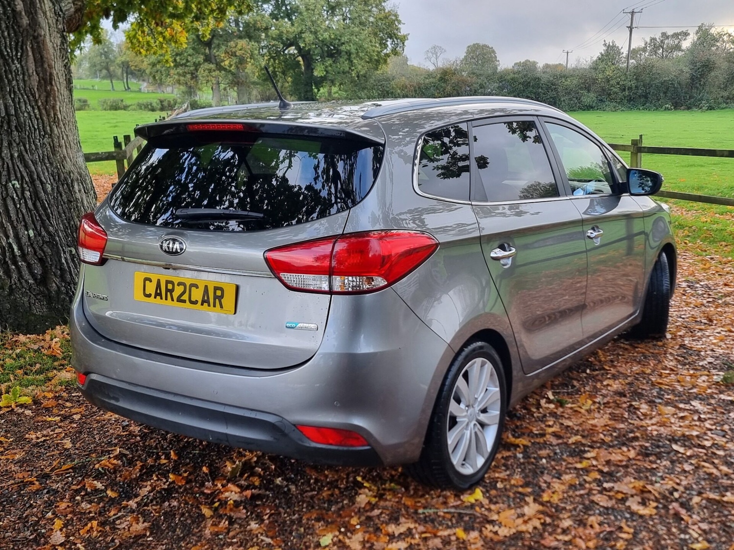 Used Kia Carens 2015 for sale - 76324059: Photo 5