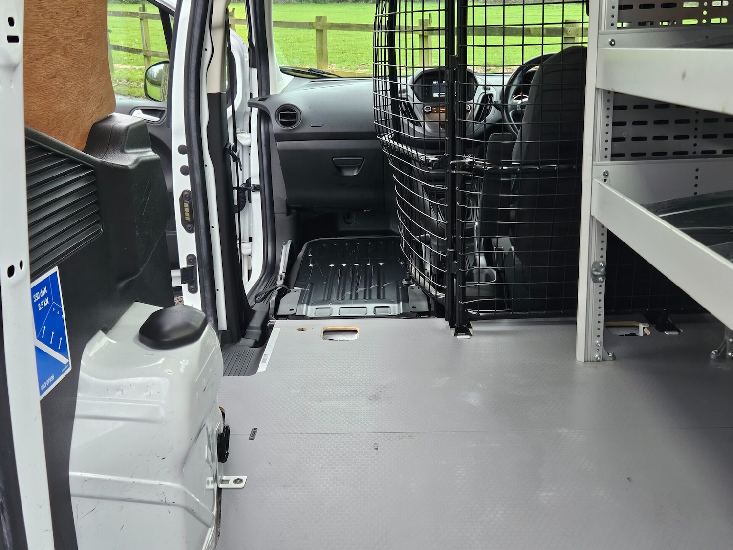 Used Ford Transit Courier 2019 for sale - 77048325: Photo 33
