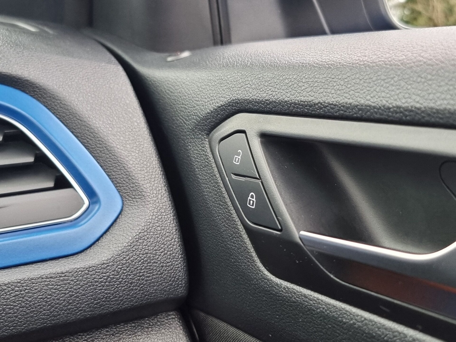 Used Volkswagen T-Roc 2022 for sale - 77649939: Photo 44