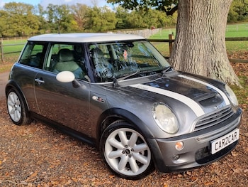 Used MINI Cooper 2015 for sale - 76403323: Photo