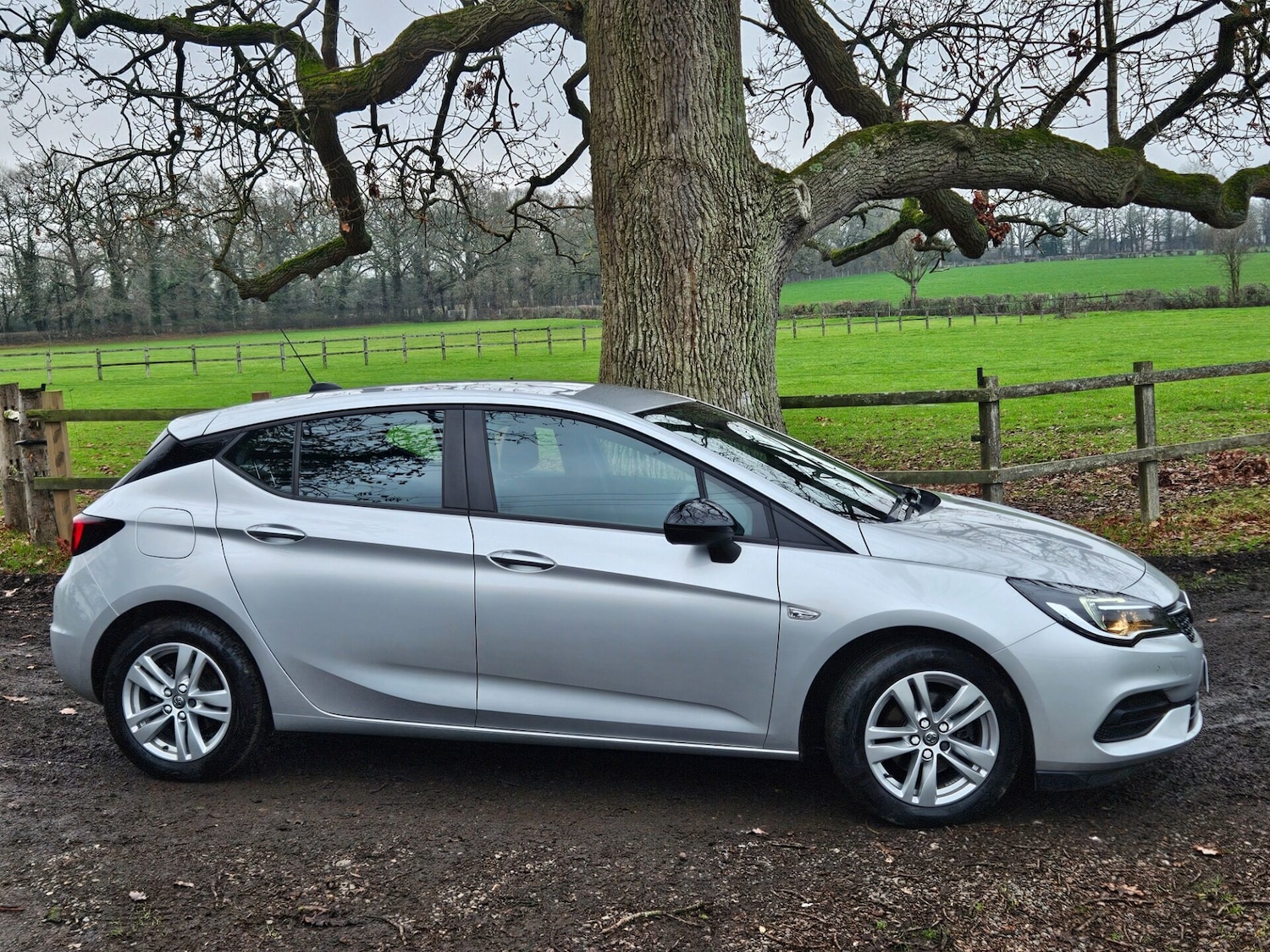 Used Vauxhall Astra 2021 for sale - 77048323: Photo 3