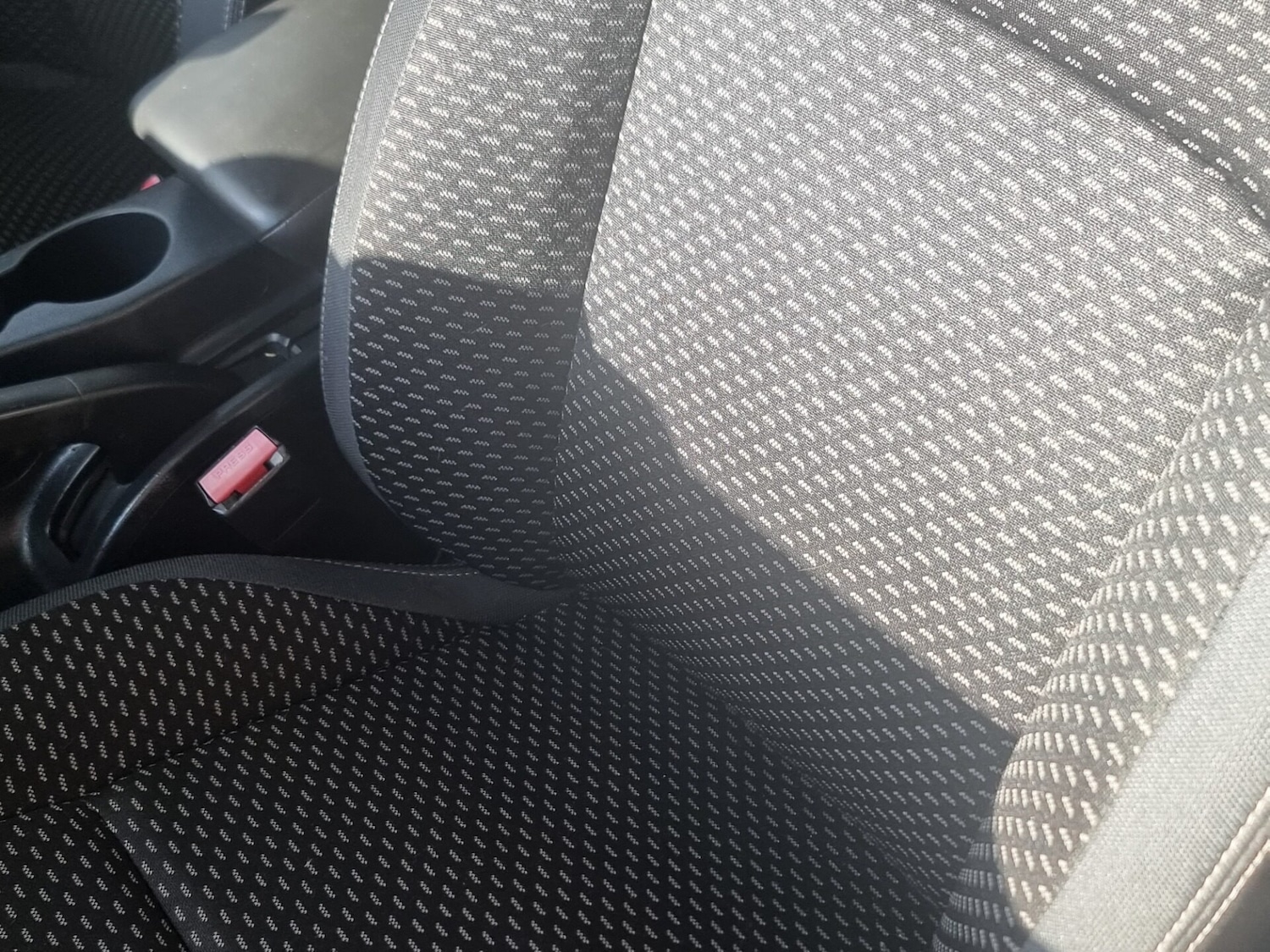 Used Nissan Qashqai 2009 for sale - 76119915: Photo 22