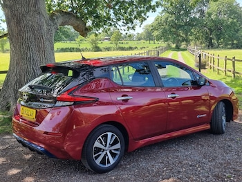 Used Nissan Leaf 2018 for sale - 79301555: Photo