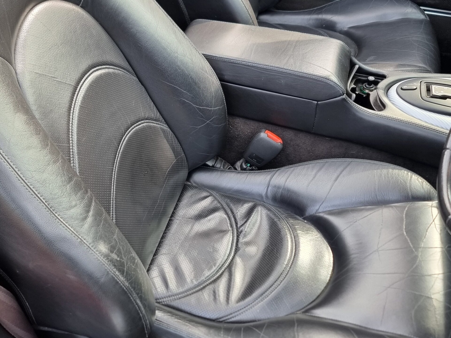 Used Jaguar XK8 2001 for sale - 77985016: Photo 18