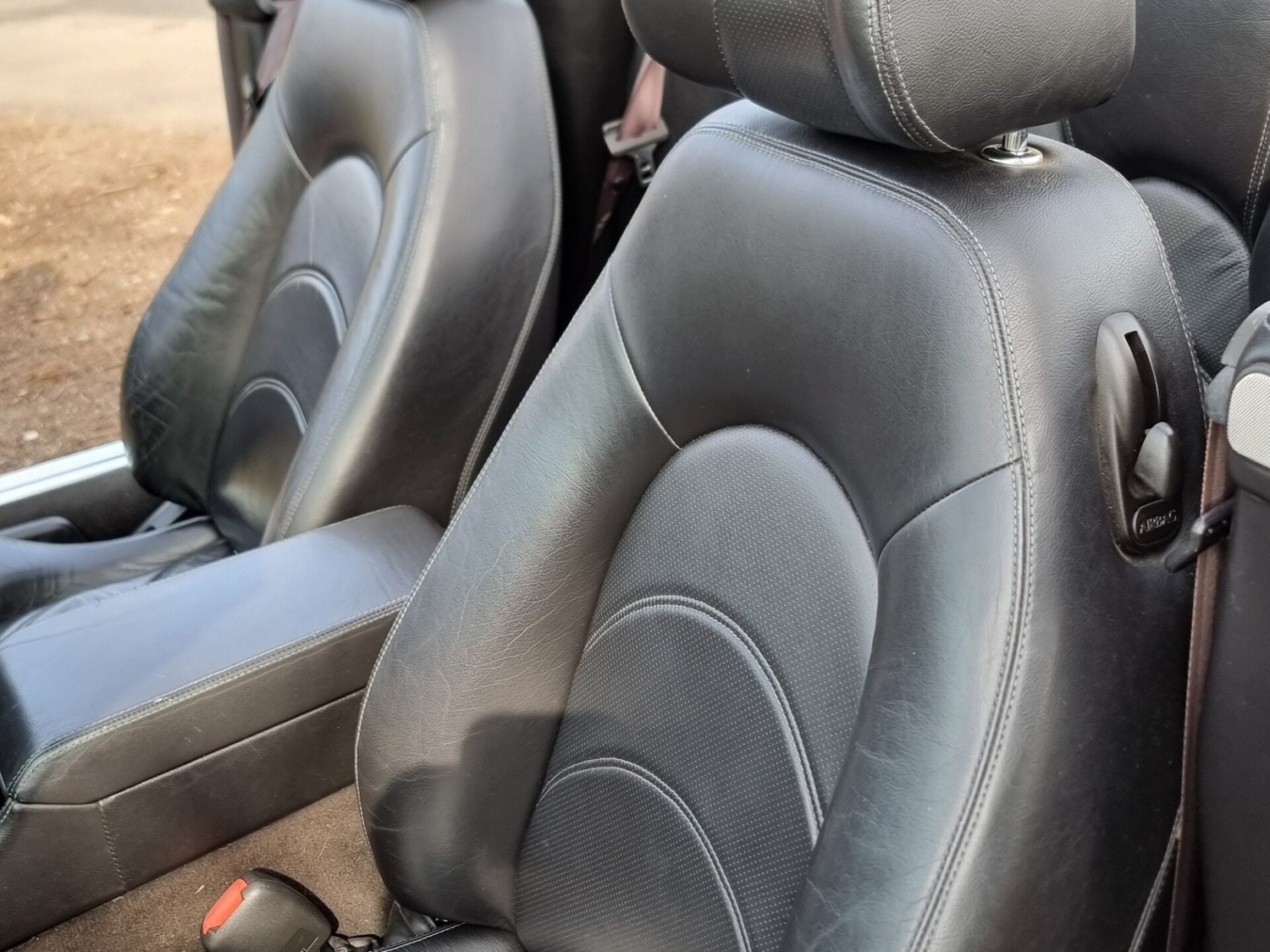 Used Jaguar XK8 2001 for sale - 77985016: Photo 25