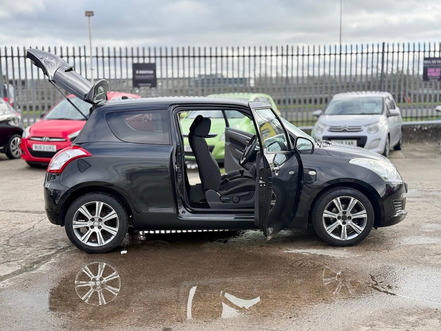 Used Suzuki Swift for sale - 77752894: Photo 15