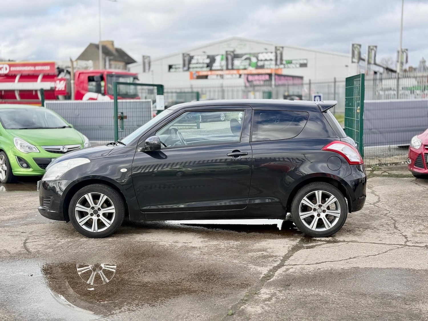 Used Suzuki Swift for sale - 77752894: Photo 9