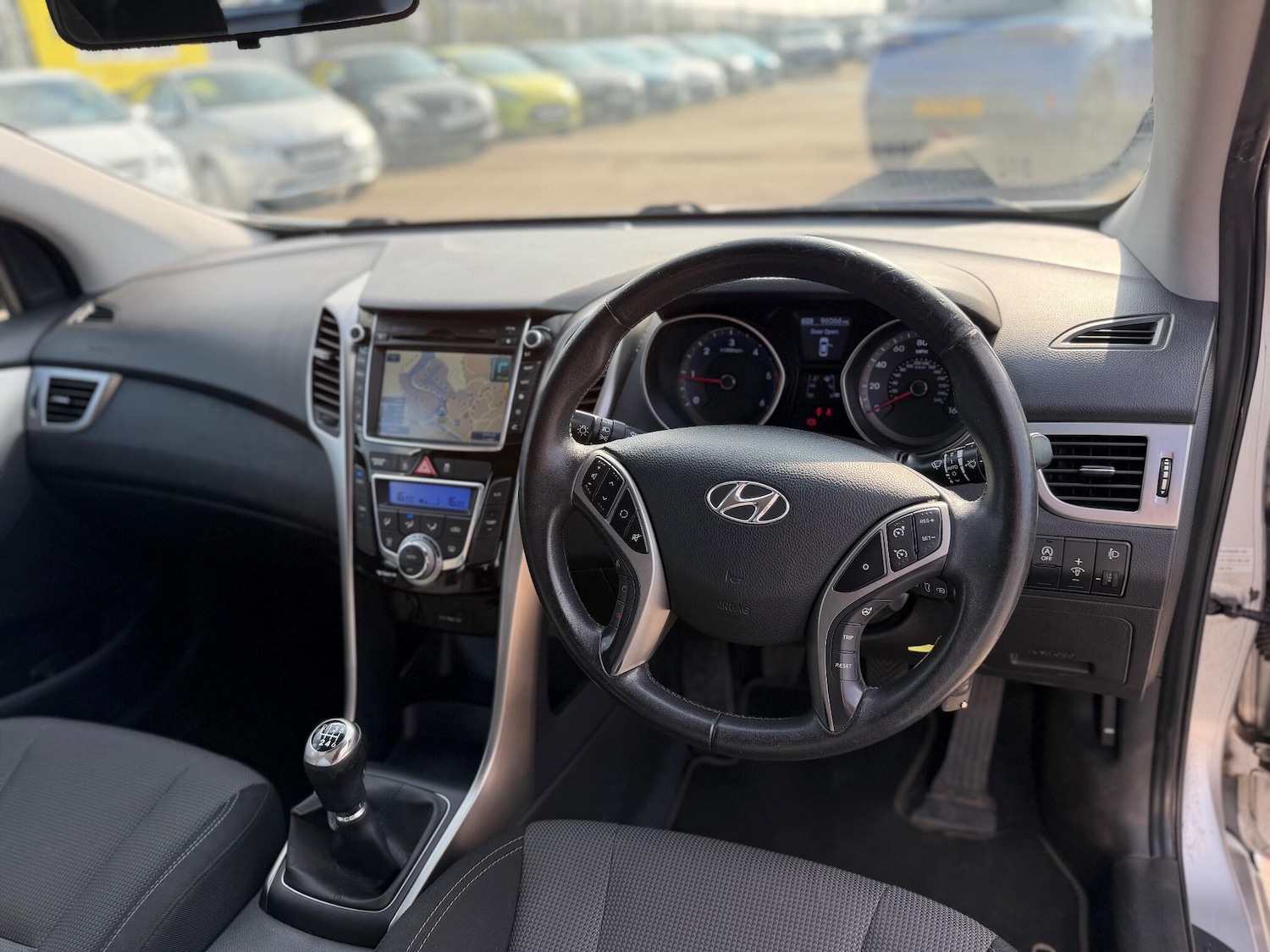 Used Hyundai i30 2013 for sale - 77982373: Photo 13