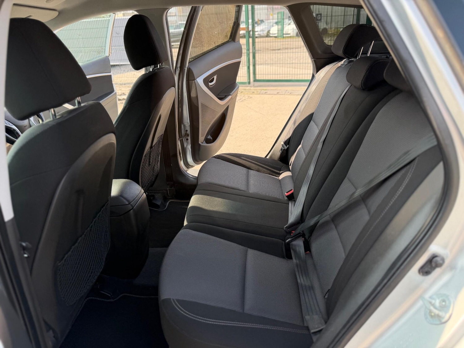 Used Hyundai i30 2013 for sale - 77982373: Photo 31