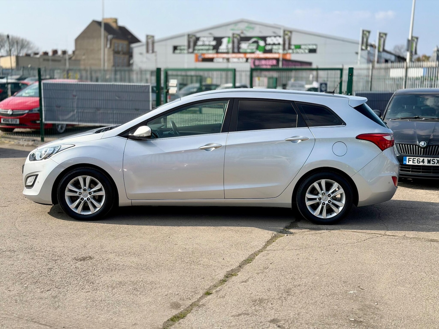 Used Hyundai i30 2013 for sale - 77982373: Photo 5