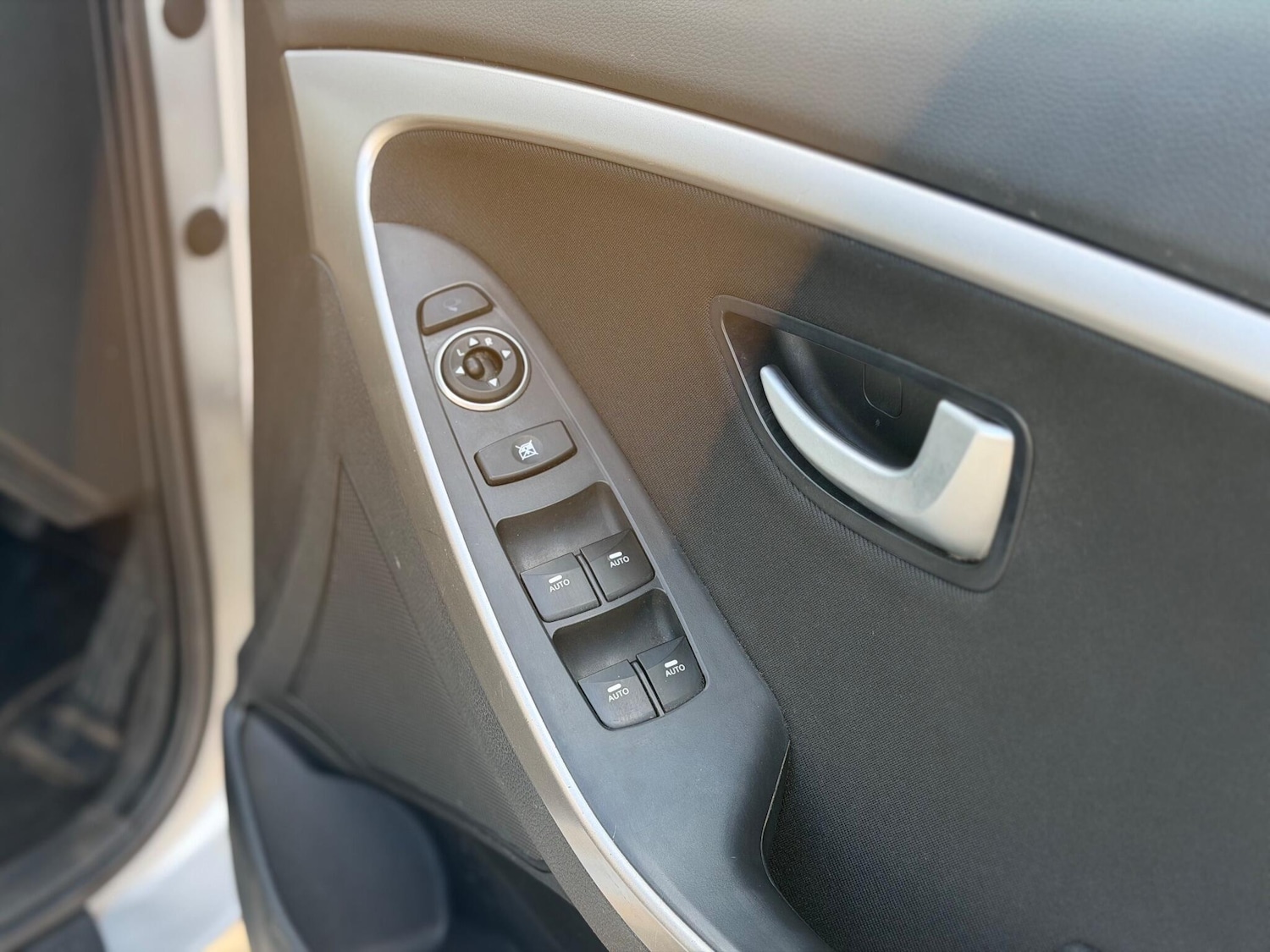 Used Hyundai i30 2013 for sale - 77982373: Photo 69