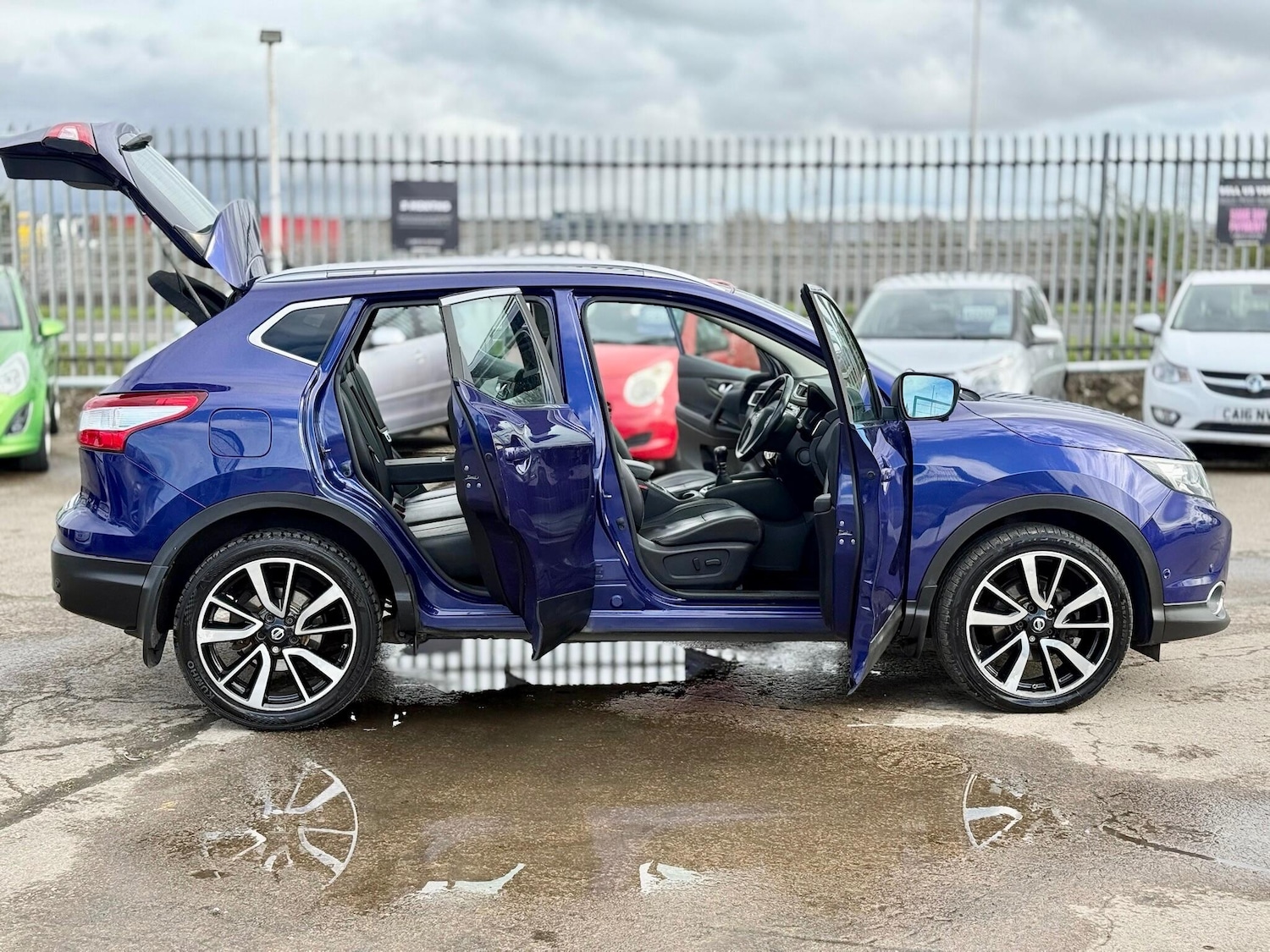 Used Nissan Qashqai 2015 for sale - 78047915: Photo 14