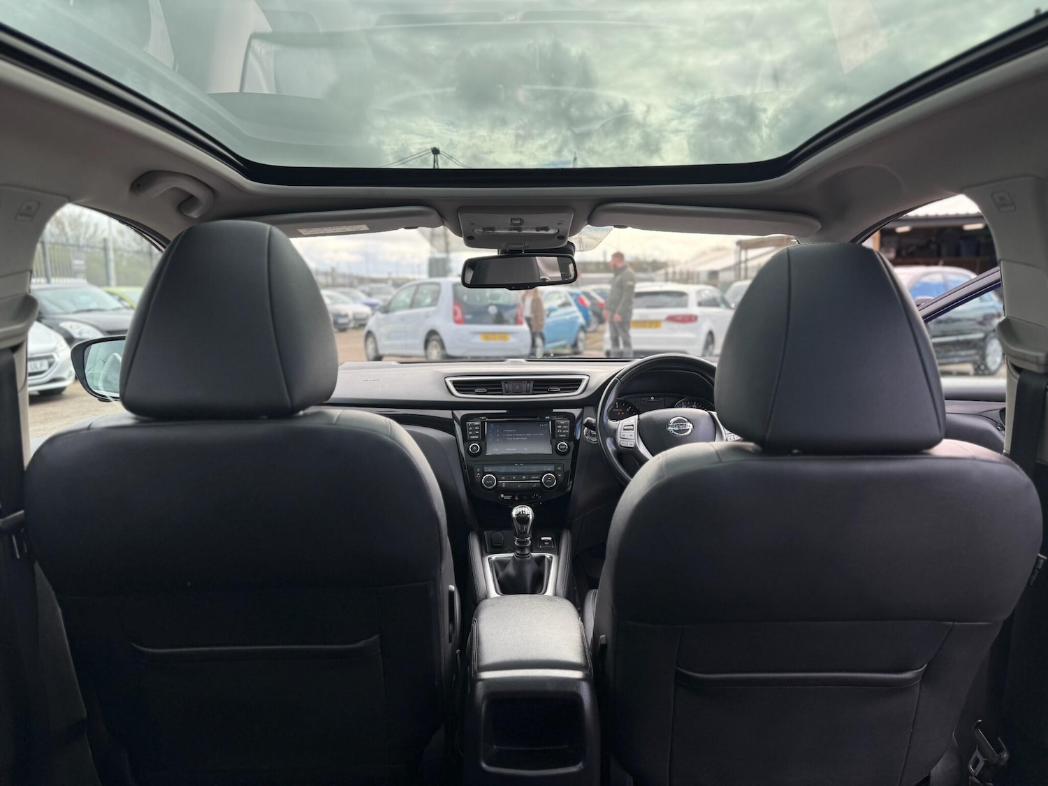 Used Nissan Qashqai 2015 for sale - 78047915: Photo 23