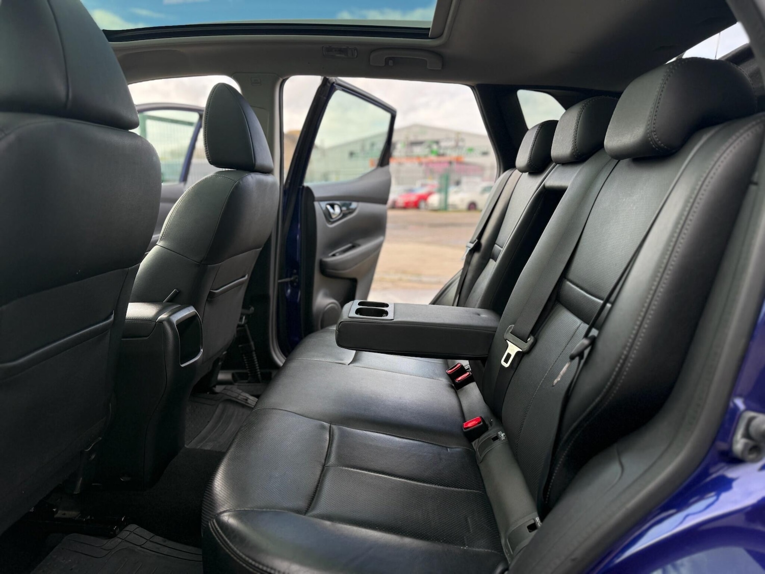 Used Nissan Qashqai 2015 for sale - 78047915: Photo 33