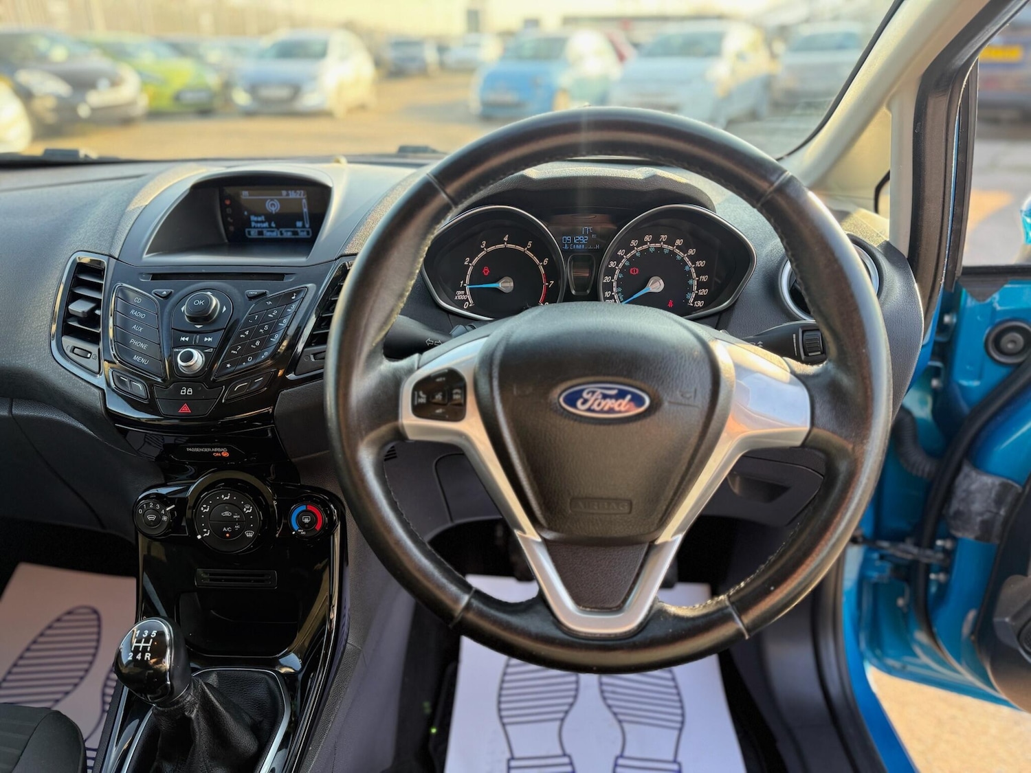 Used Ford Fiesta 2013 for sale - 77970289: Photo 63