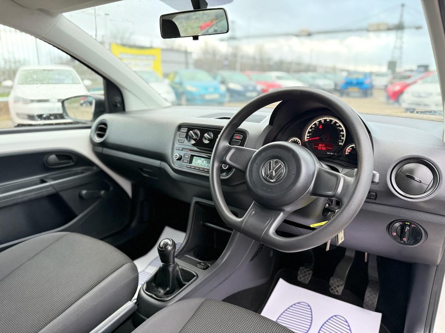 Used Volkswagen up! 2012 for sale - 77396040: Photo 25