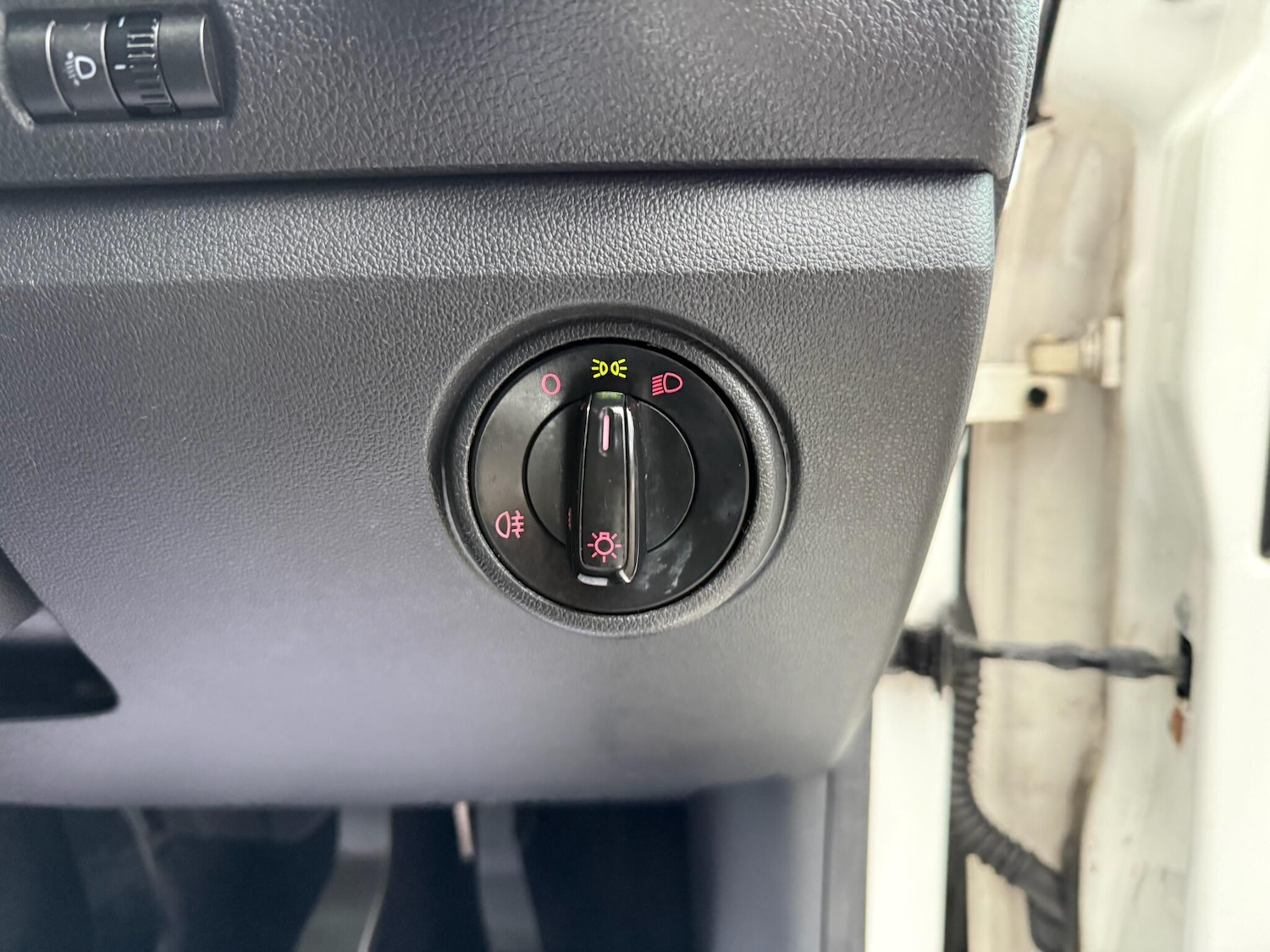 Used Volkswagen up! 2012 for sale - 77396040: Photo 27