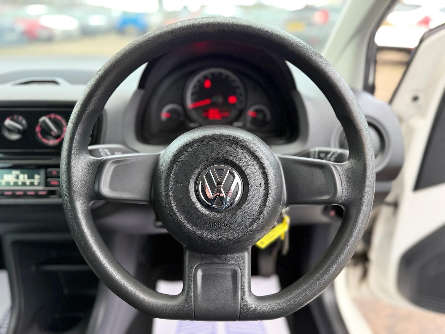 Used Volkswagen up! 2012 for sale - 77396040: Photo 29