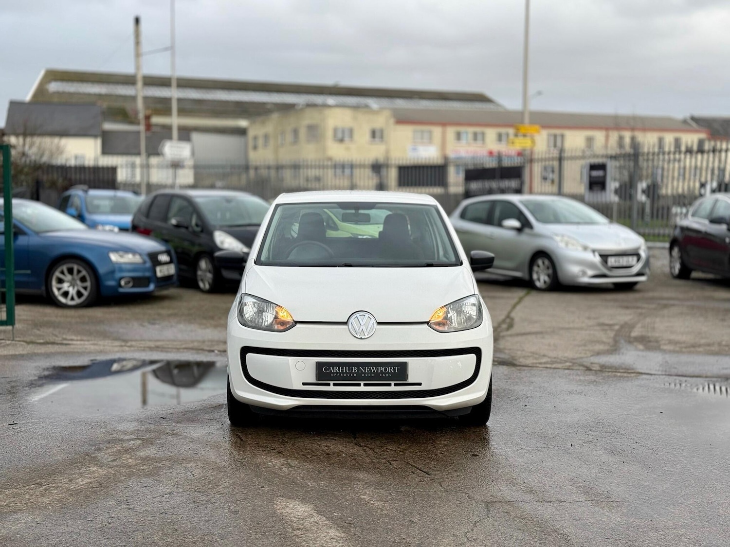 Used Volkswagen up! 2012 for sale - 77396040: Photo 3