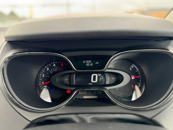 Used Renault Captur 2019 for sale - 75215241: Photo 31