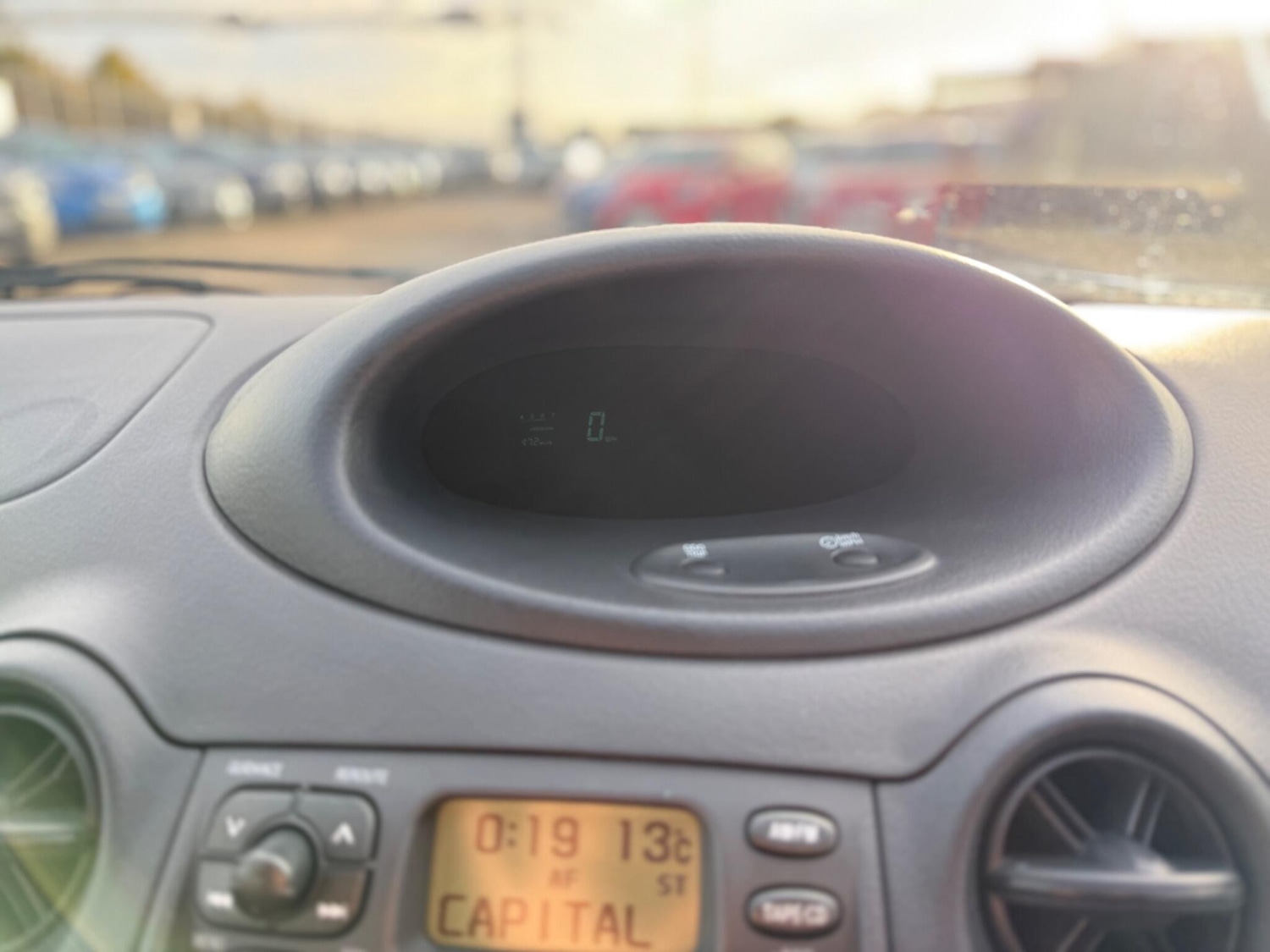 Used Toyota Yaris 2002 for sale - 76573111: Photo 33