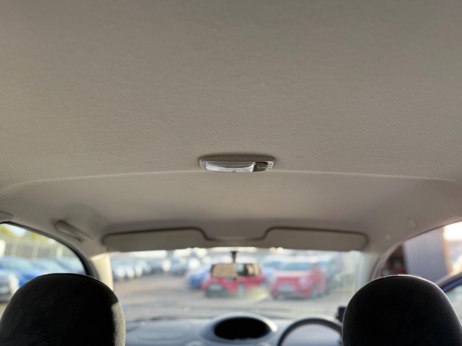 Used Toyota Yaris 2002 for sale - 76573111: Photo 48