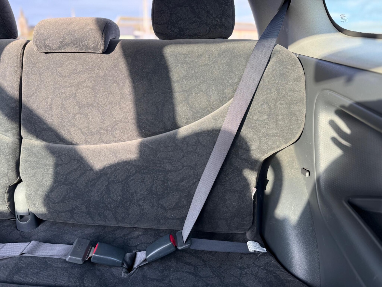 Used Toyota Yaris 2002 for sale - 76573111: Photo 54