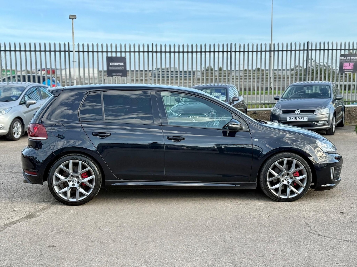 Used Volkswagen Golf 2012 for sale - 76457504: Photo 12