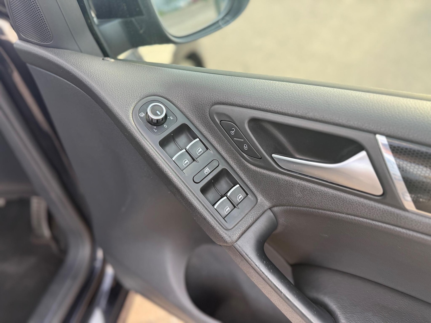 Used Volkswagen Golf 2012 for sale - 76457504: Photo 27