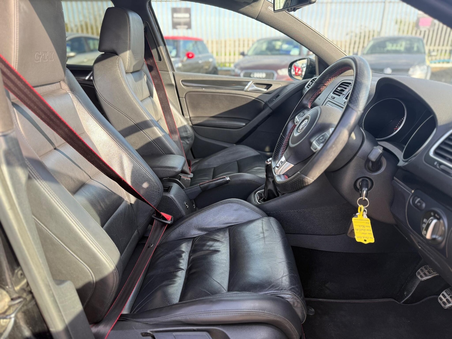 Used Volkswagen Golf 2012 for sale - 76457504: Photo 28