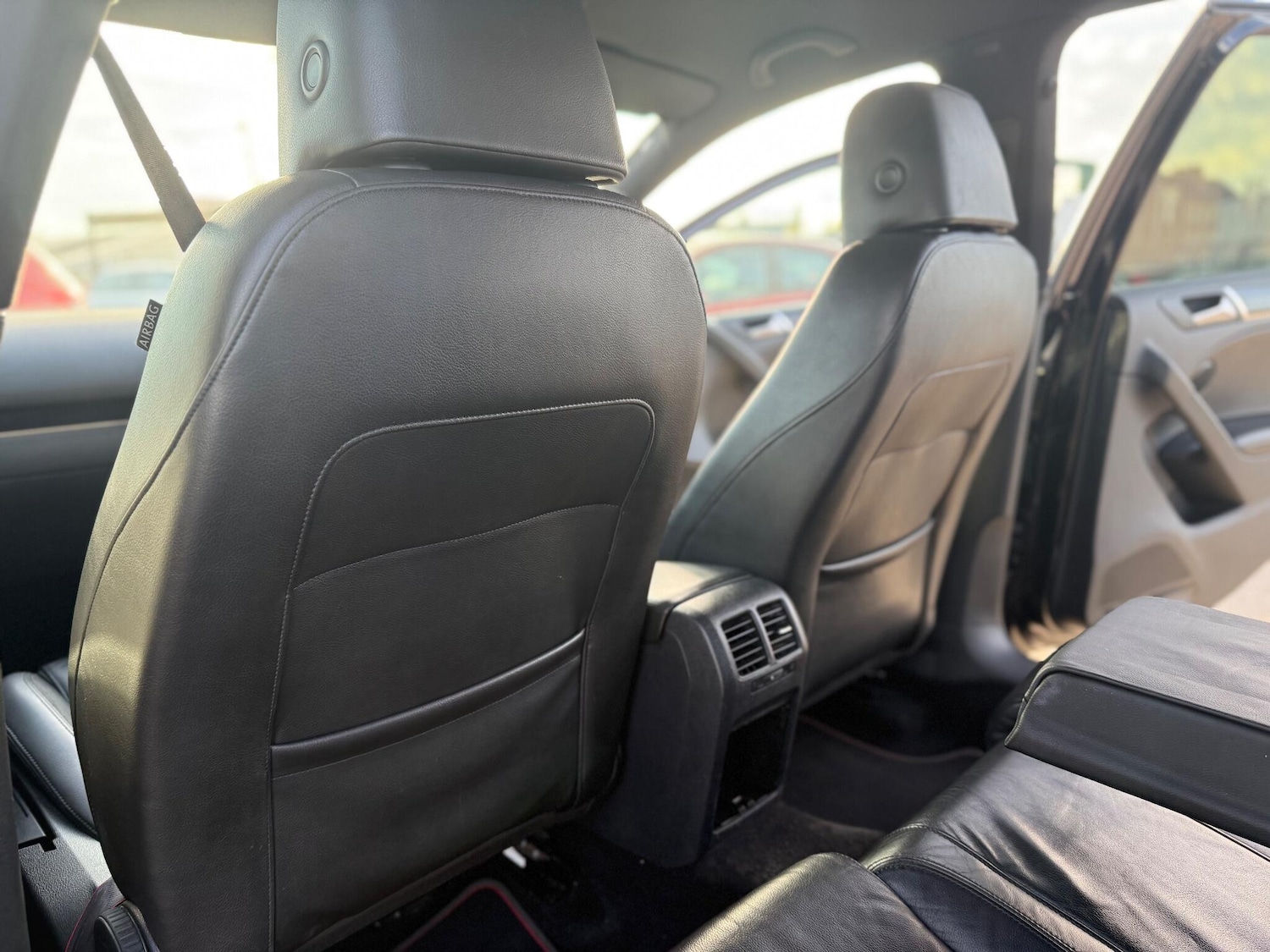 Used Volkswagen Golf 2012 for sale - 76457504: Photo 65