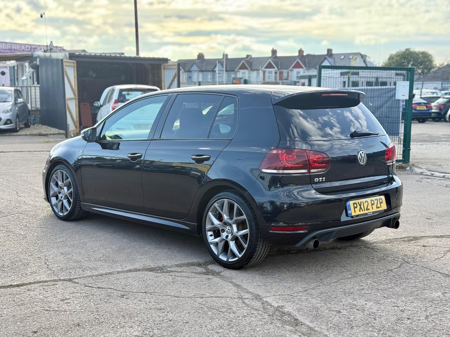 Used Volkswagen Golf 2012 for sale - 76457504: Photo 8