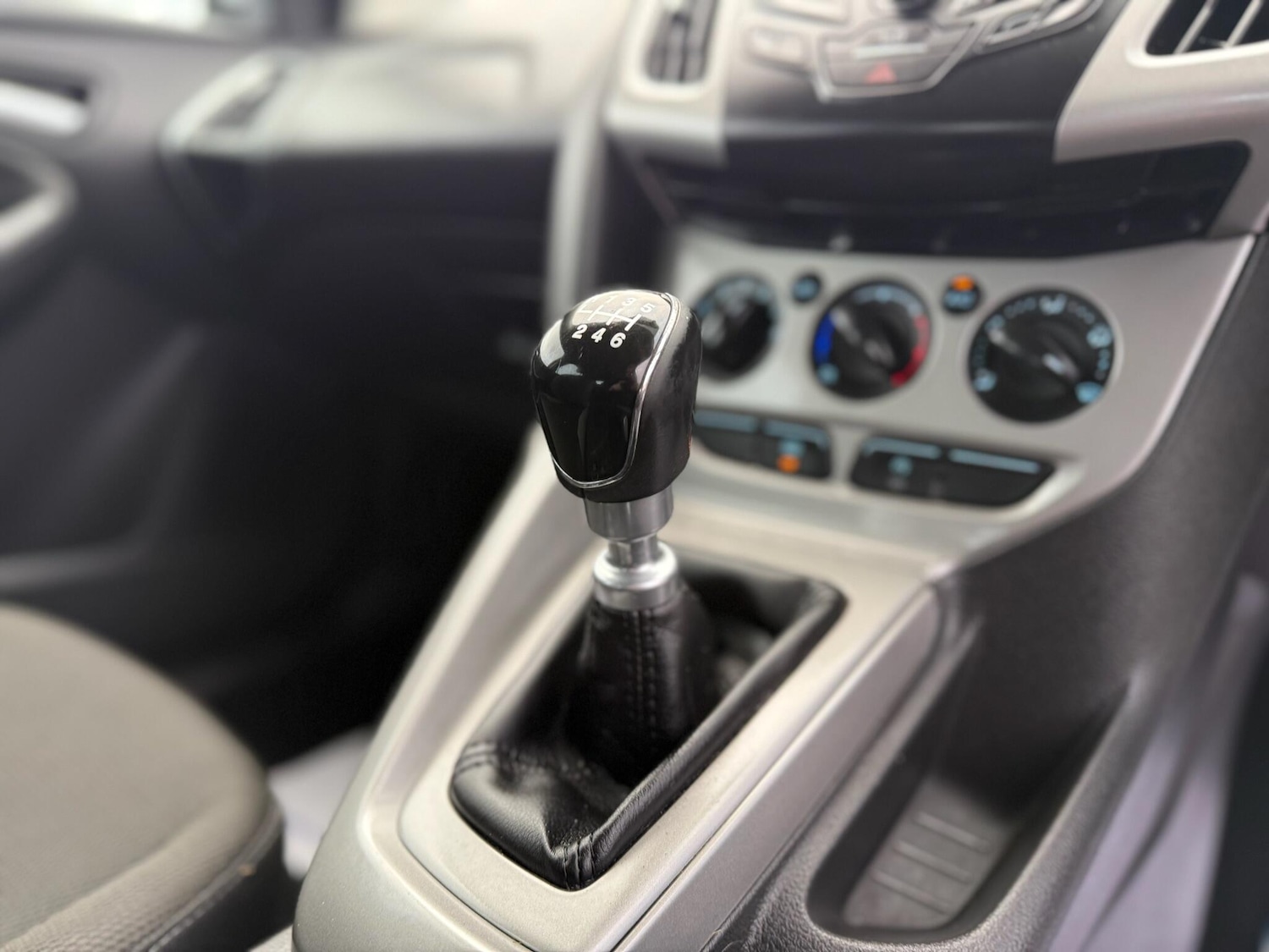 Used Ford Focus 2012 for sale - 77330406: Photo 38