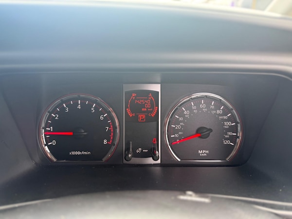 Used Nissan Serena 2020 for sale - 75768806: Photo 29