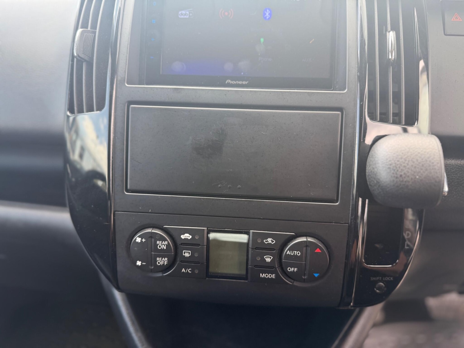 Vehicle 33