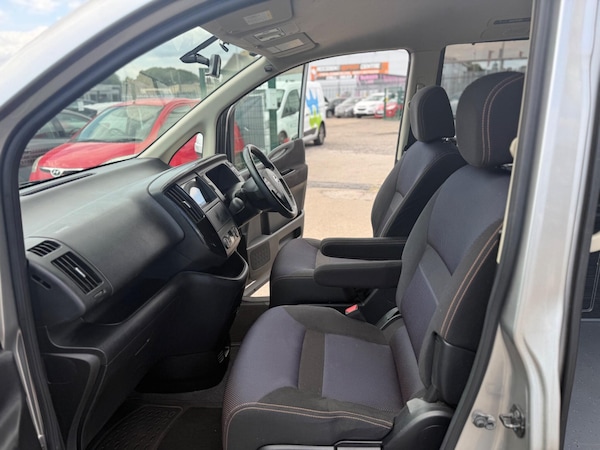 Used Nissan Serena 2020 for sale - 75768806: Photo 58